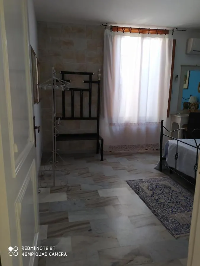 B&B Montandon Noto 0*,